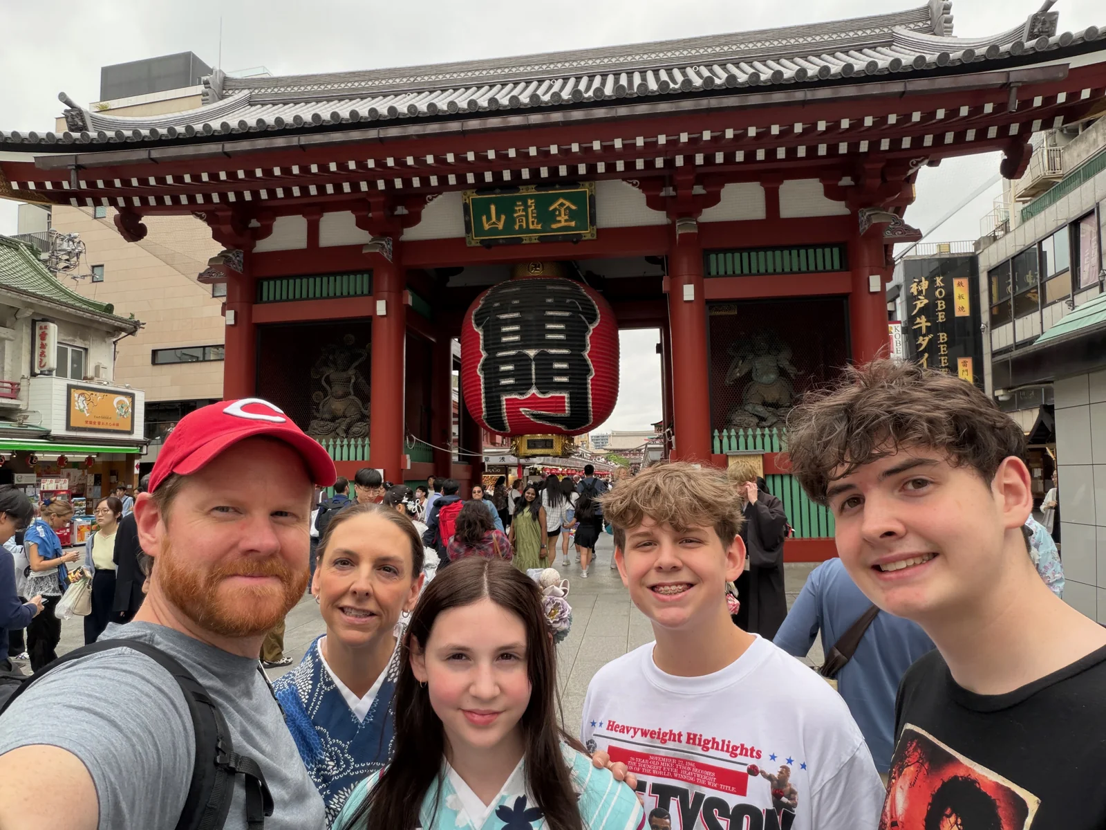 The family in front of the large red lantern at Senso-ji in Asakusa.