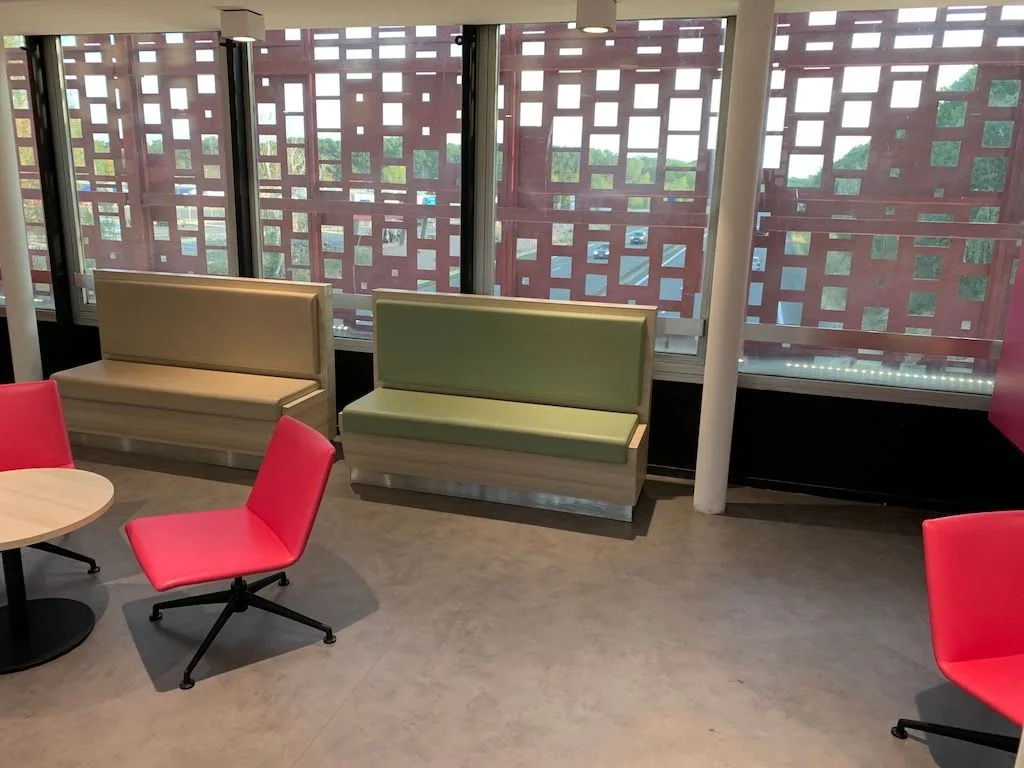 Patterned windows and seating in a restaurant