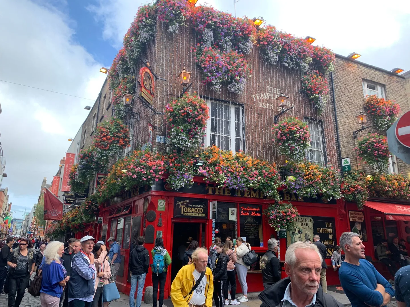 Flower-covered exterior of the Temple Bar pub
