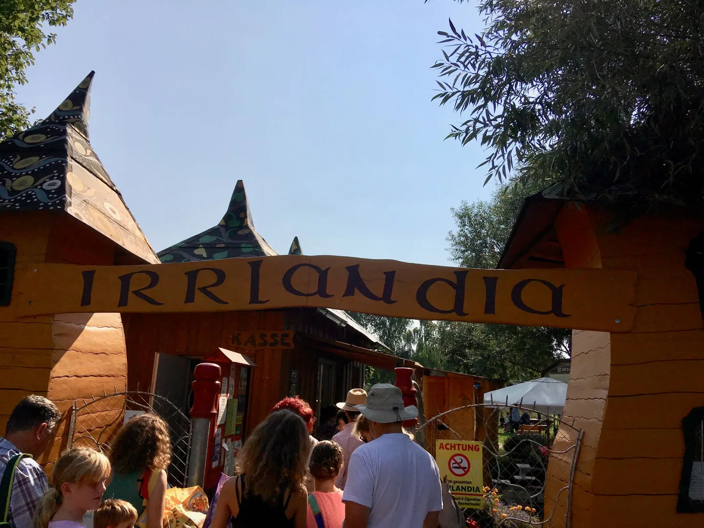 Entrance to Irrlandia amusement park
